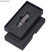 Alex Varga Atraxia Dual Flash Drive – 64GB